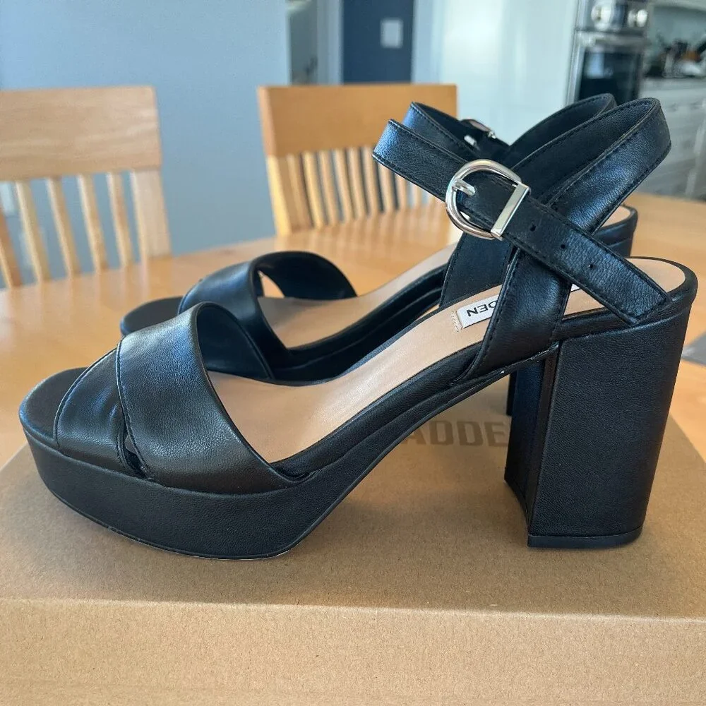 Steve Madden Platform Sandals - Picture 1 of 4